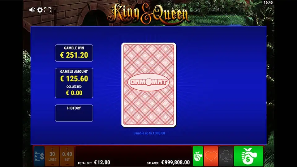 King Queen slot features gamble