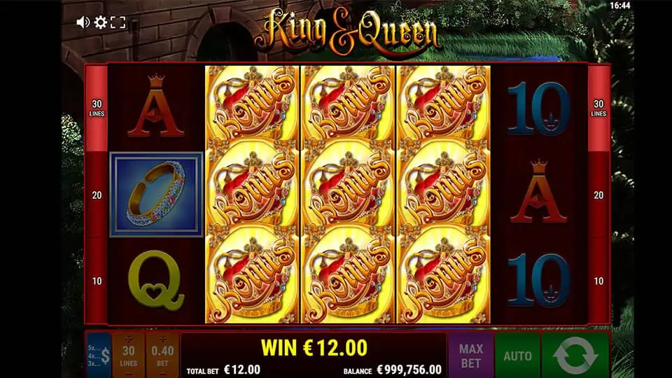 King Queen slot free spins