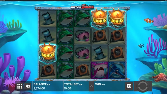 Razor Shark slot free spins