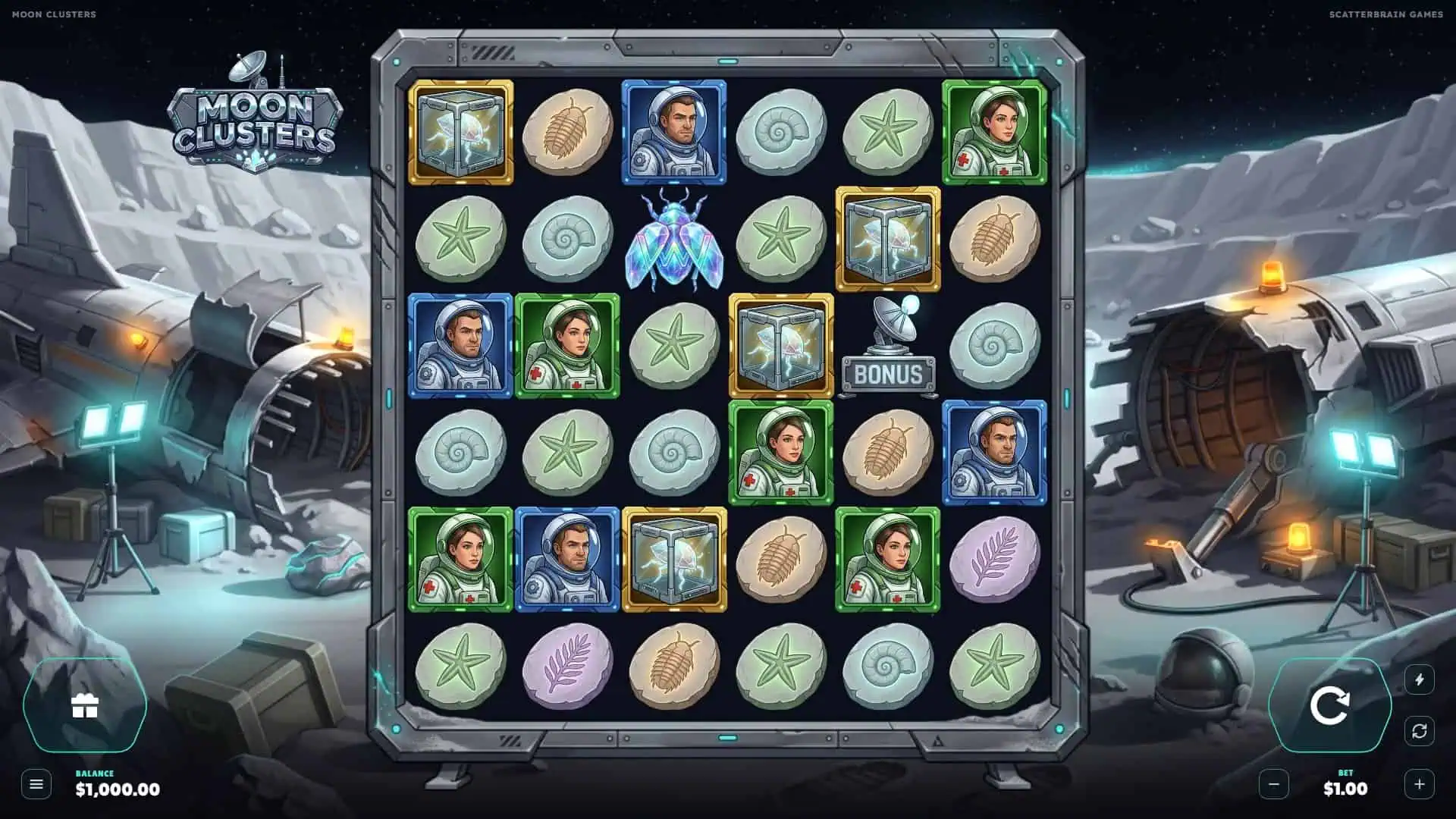 Moon Clusters slot gameplay reels