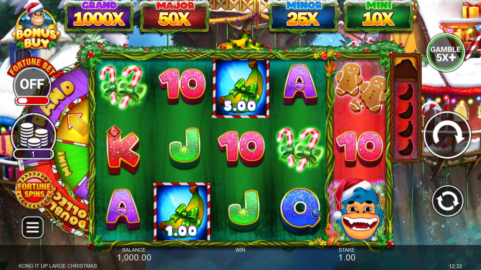 Kong It Up! Large Christmas slot gameplay reels