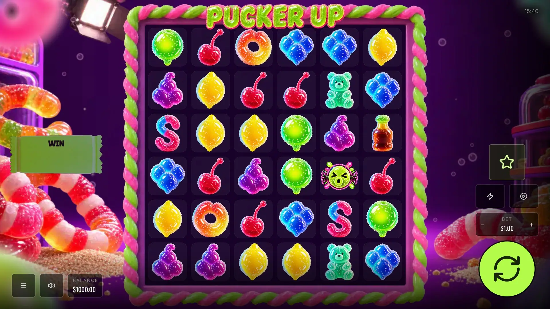 Pucker Up slot gameplay reels